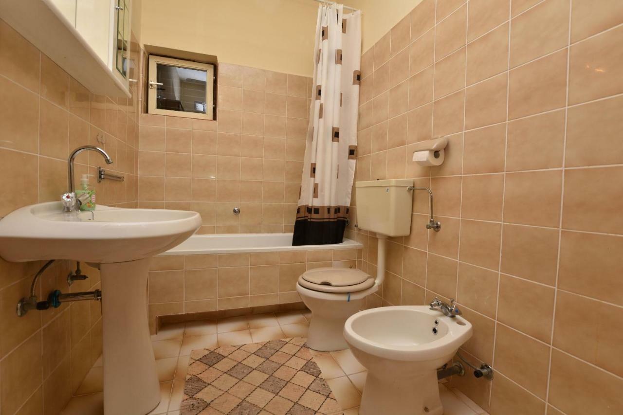 Apartments And Room Kiko Primosten Luaran gambar