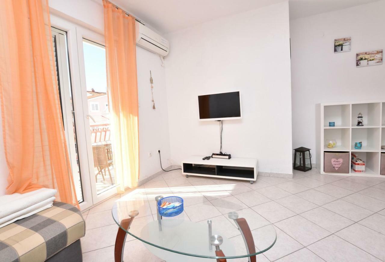 Apartments And Room Kiko Primosten Luaran gambar
